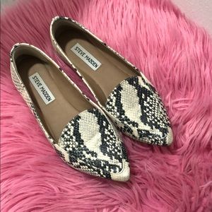 STEVE MADDEN FLATS